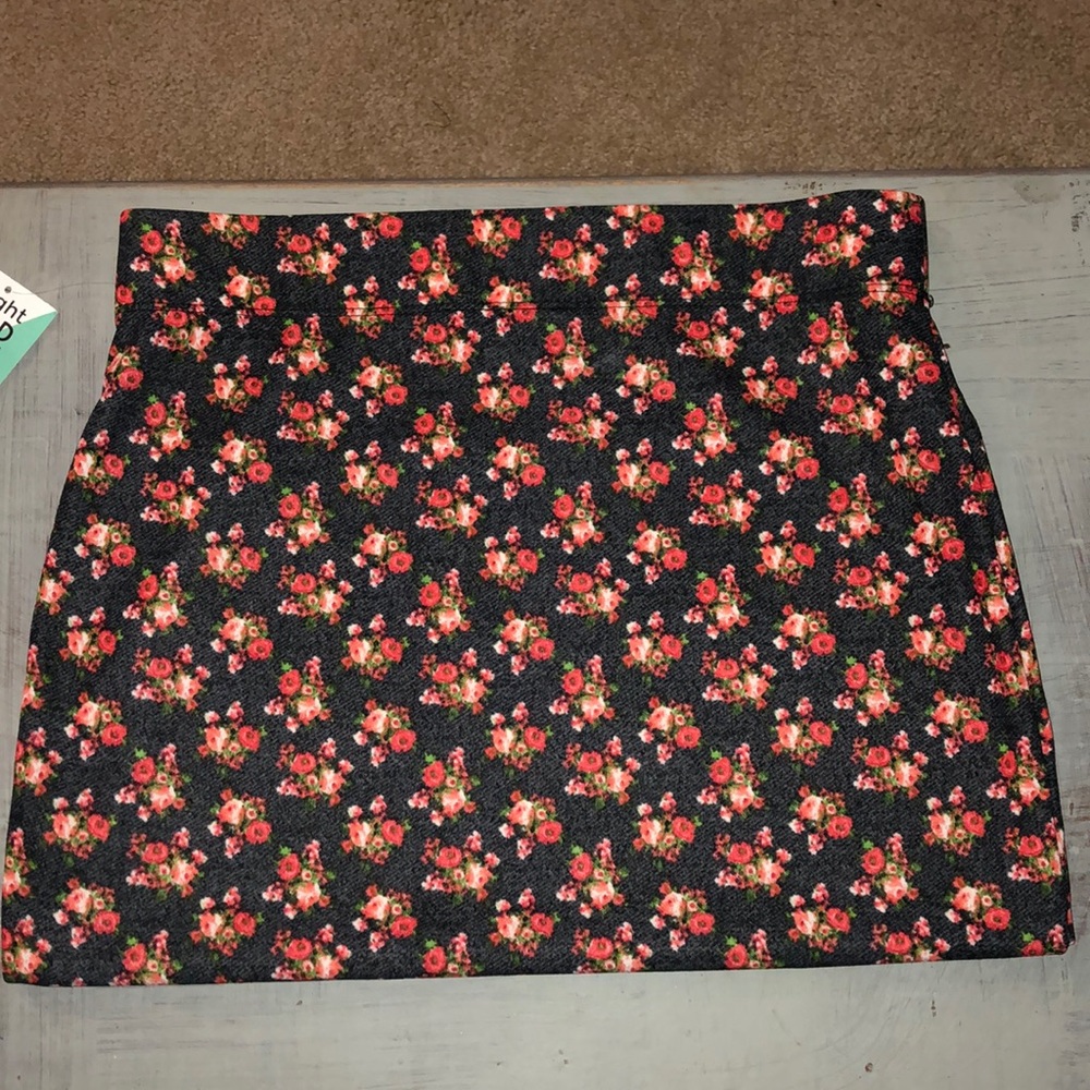 Pencil skirt